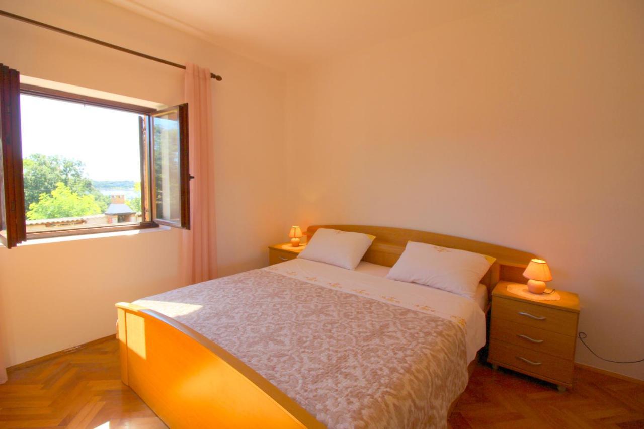 Apartment Liliana Near Beach Poreč Eksteriør billede
