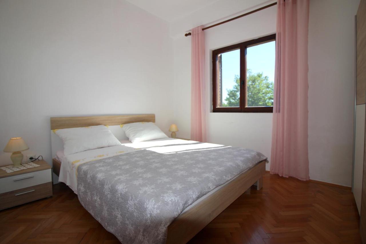 Apartment Liliana Near Beach Poreč Eksteriør billede